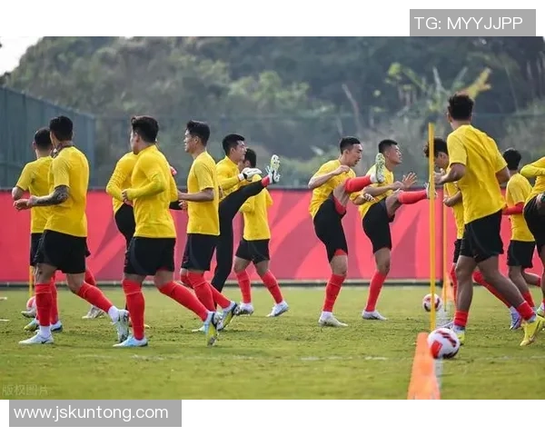 赛后分析:西安网球队与广州网球队的战术意识与表现对比