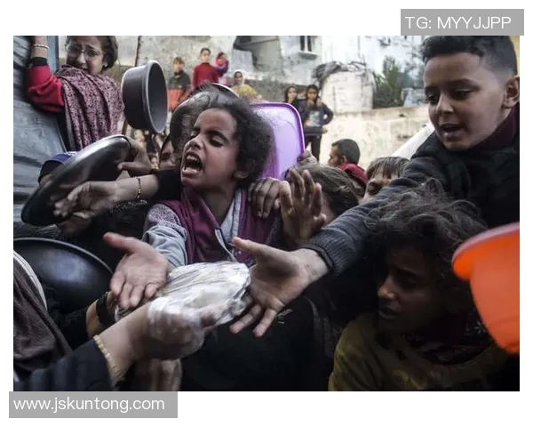 足球明星因代购球衣遭扣押引发热议球迷纷纷表达支持与质疑 足球明星因代购球衣遭扣押引发热议球迷纷纷表达支持与质疑