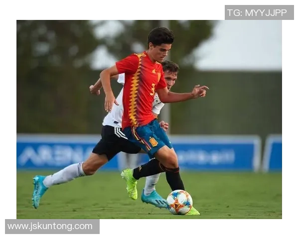 足球明星独特招牌动作助攻进球瞬间回顾与分析 足球明星独特招牌动作助攻进球瞬间回顾与分析